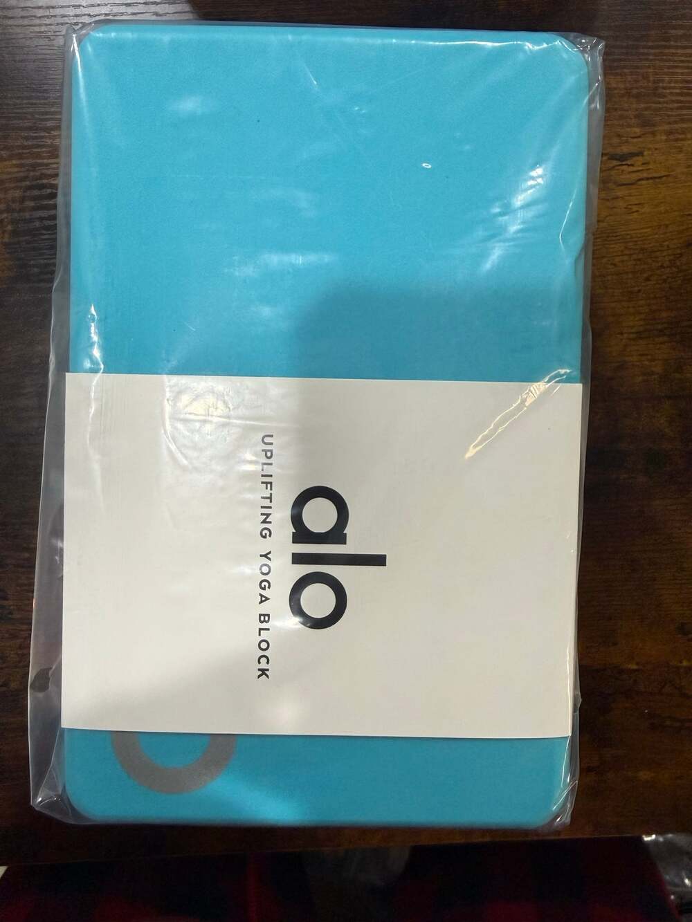 NWT Alo Yoga Uplifting Yoga Block Bright Aqua Silver Foam Sealed New